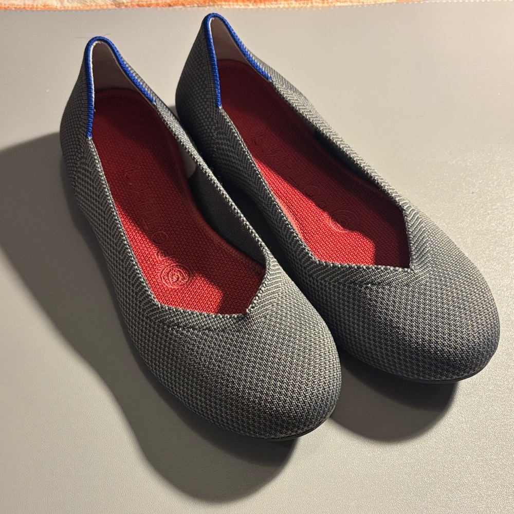 Rothy's Gray Knit Ballet Flats with Red Insole and Blue Heel Trim